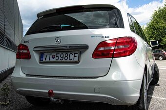 Mercedes-Benz B trieda 180 CDI BlueEFFICIENCY - 9