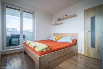 Priestranný 4-izbový byt v obľúbenej lokalite - 9