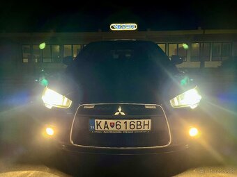 Mitsubishi Lancer 1.6 MIVEC Benzín Sportback 86kW + Xenóny - 9