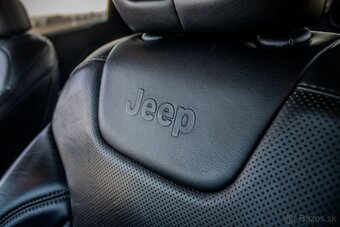 Jeep Cherokee 2.2 TD Overland AWD - 9