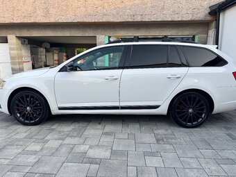 ŠKODA OCTAVIA 3 COMBI RS CHALLENG 2.0 TDI 135KW DSG - 9