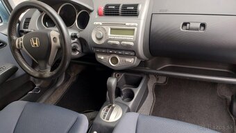 Honda JAZZ 1,4, CVT automat - 9