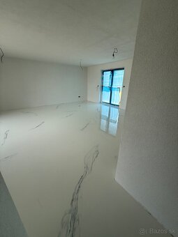 Mikrocement, liate podlahy - 9