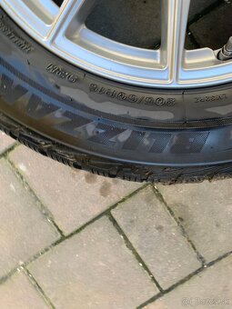 Mercedes origo/205/60 R16 /5x112/ ET 44/zimne - 9