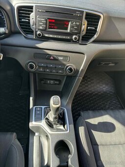 Kia Sportage 1.7 CRDi 2WD Silver - 9