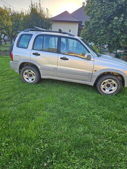 Suzuki Vitara 2.0 TD VX - 9