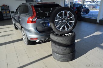 Volvo XC60 2,4 D 167 kW, R-line,AWD,WEBASTO, - 9