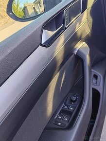 ♥️Passat 2.0 tdi 110kw DSG - Webasto na DO - 9