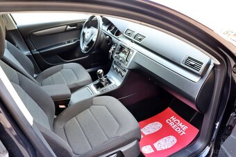 Volkswagen Passat Variant 2.0 TDI BMT Comfortline - 9