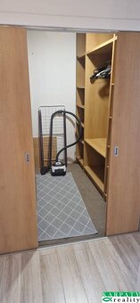 predaj 2-izbový tehlový byt blízko od centra mesta - 9