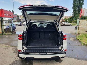 Predám BMW X5 xDrive25d A/T 4x4 - 9