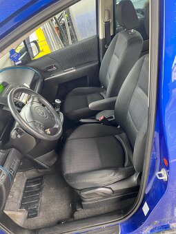 Predám alebo vymením Mazda 5 2.0 diesel 81kw - 9