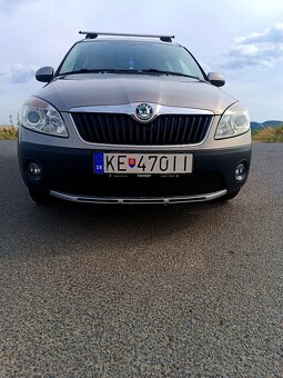 Škoda Roomster Scout - 9