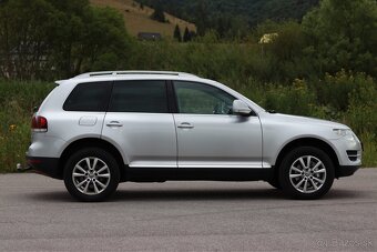Volkswagen Touareg 3.0 V6 TDI DPF - 9