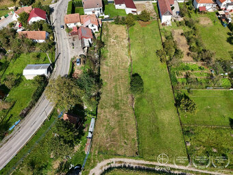 BOSEN | Na predaj stavebný pozemok 1509 m2 - Skalka nad Váho - 9