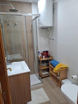 Zrekonštruovaný apartmán neďaleko pláže,Guardamar del Segura - 9