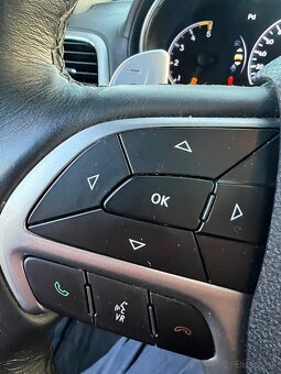 Jeep Grand Cherokee 3.0L V6 CRD S-Model A/T - - 9