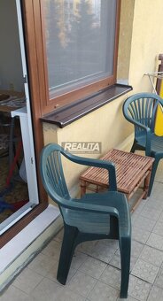 VEĽKOMETRÁŽNY 1-IZBOVÝ BYT, KLOKOČINA, 42m2, LÓGIA - 9