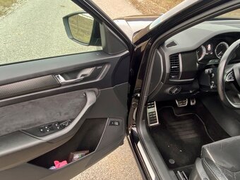 ŠKODA KODIAQ 2,0 tdi 140 kw DSG 4x4 SPORTLINE BLACK EDITION - 9