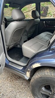 Kia Sorento 2.5 - 9