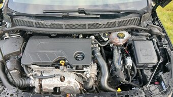 Opel Astra K - 9
