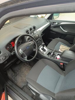 Ford Galaxy 2013 - 9