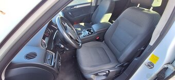 Volkswagen Touareg - 9