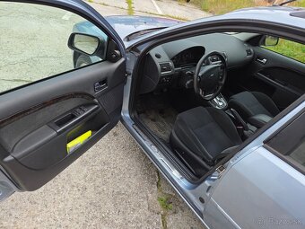Ford Mondeo Combi 2.0 TDCi Ghia A/T - 9