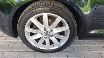 Predam Volkswagen Golf 6 Plus 2.0 TDI Highline Full Vybava - 9