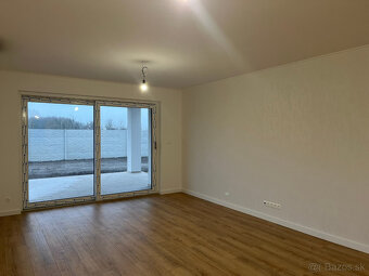 Predaj rodinných domov v obci Vrakúň - 9