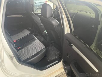 Mercedes-Benz A trieda 200 CDI Avantgarde - 9