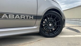 ABARTH 595 COMPETIZIONE, ZIMNÁ CENA, 132KW MANUAL SABELT - 9
