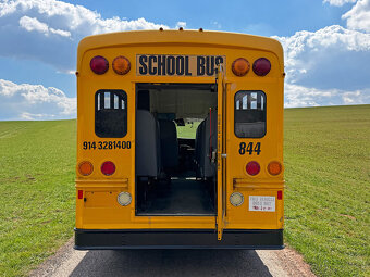 CHEVROLET EXPRESS – USA SCHOOLBUS – 6.6 DURAMAX DIESEL - 9