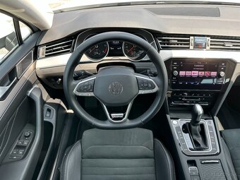 Volkswagen Passat Variant 2.0 TDi DSG 4Motion, r.v.: 2021 - 9