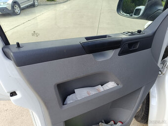 VW Transporter T5 2,0 tdi, 102 PS, manuál , r.v.2014 - 9