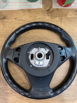 BMW e60 e61 M Volant pod kľúč s airbagom - 9