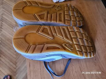 Nike nightgazer - 9