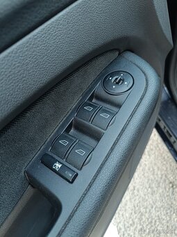 Ford focus - 9