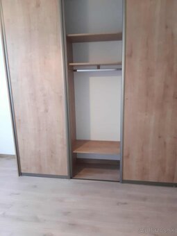 Krásna izba pre ženu v Centre pri Auparku 350 € - 9