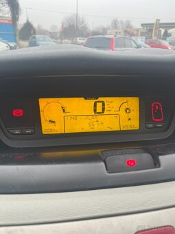 Citroën C4 Picasso 1.6 HDi, 2007, 80 kW - 9