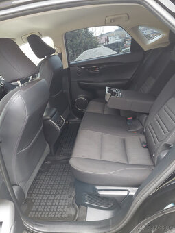 Lexus NX 300h 2.5 FWD Comfort - 9