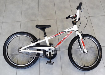 Specialized Hotrock 20" - 9