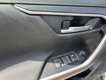 Toyota RAV 4 benzin-Hybrid 131 KW 4x4 - 9