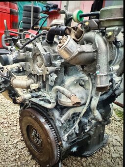 Predám motor 1.4 D-4D 1ND trisky turbo YARIS 2006-2009 - 9