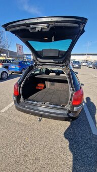 Peugeot 407, 2.0 HDI rok 2006 - 9