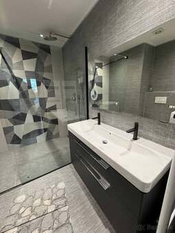 Na prenájom 2 izb. byt, Šustekova ul. - 9