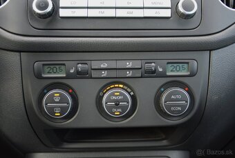 Volkswagen Golf Plus 2.0 TDI, servisná knižka - 9