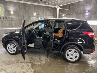 Ford Kuga - 9