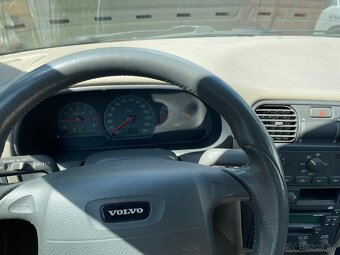 Predam auto Volvo S40 - 2001 - 2.0l benzin - 277km - manual - 9