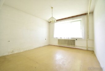 Na predaj rodinný dom s garážou, Lietava - 9
